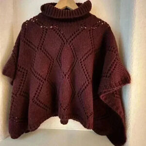 Cocogio Pullover Poncho Sweater. Made In Italy